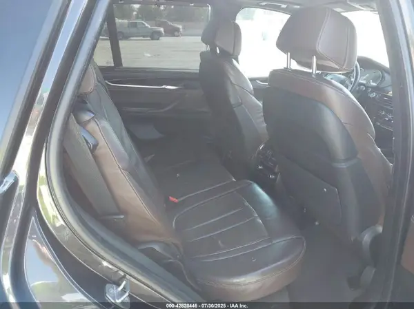 5UXKR0C50J0Y00724 2018 BMW X5 - Image 8