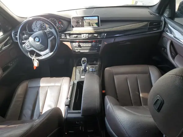 5UXKR0C50J0Y01405 2018 BMW X5 - Image 8