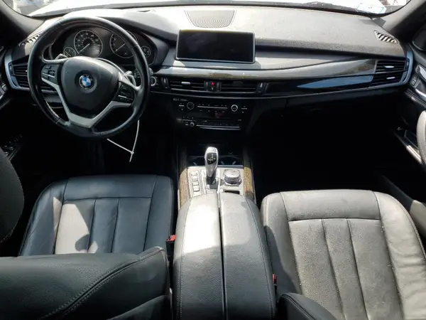 5UXKR0C50J0Y06149 2018 BMW X5 - Image 8