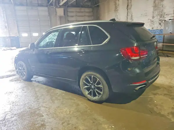 5UXKR0C50JL072885 2018 BMW X5 - Image 2