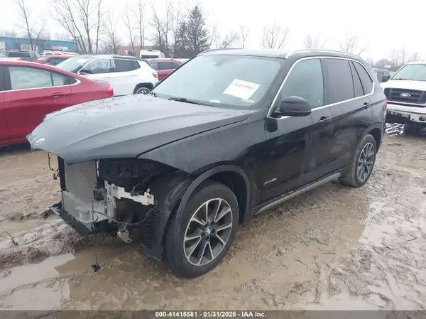 5UXKR0C50JL073955 2018 BMW X5 - Image 2