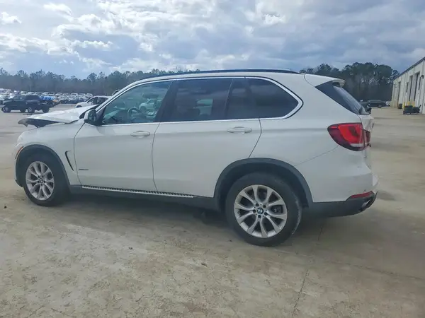 5UXKR0C51G0P19868 2016 BMW X5 - Image 2