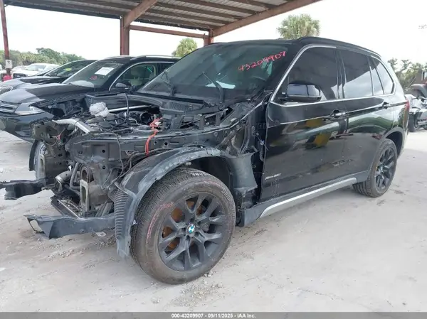 5UXKR0C51G0P20244 2016 BMW X5 - Image 2