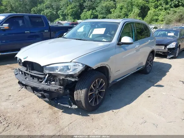 5UXKR0C51G0P21586 2016 BMW X5 - Image 2