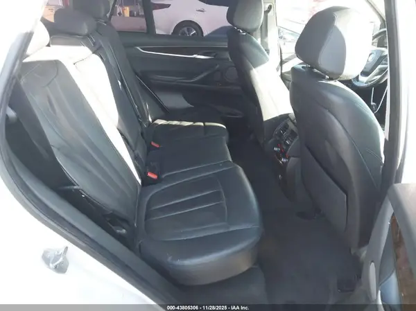 5UXKR0C51G0P21698 2016 BMW X5 - Image 8