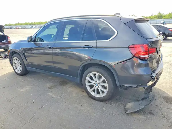 5UXKR0C51G0P22561 2016 BMW X5 - Image 2
