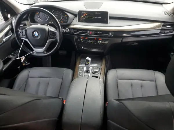 5UXKR0C51G0P23788 2016 BMW X5 - Image 8