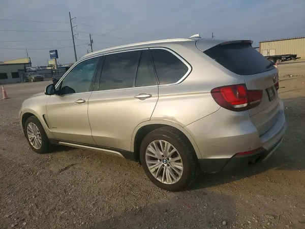 5UXKR0C51G0P30126 2016 BMW X5 - Image 2