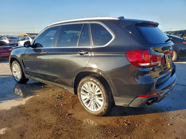 5UXKR0C51G0P30434 2016 BMW X5 - Image 2