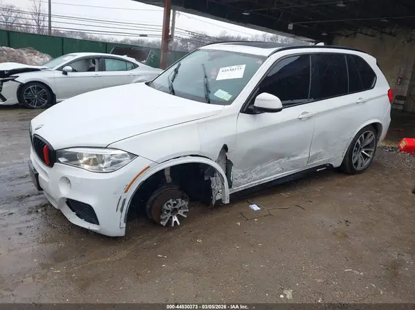 5UXKR0C51G0S88500 2016 BMW X5 - Image 2