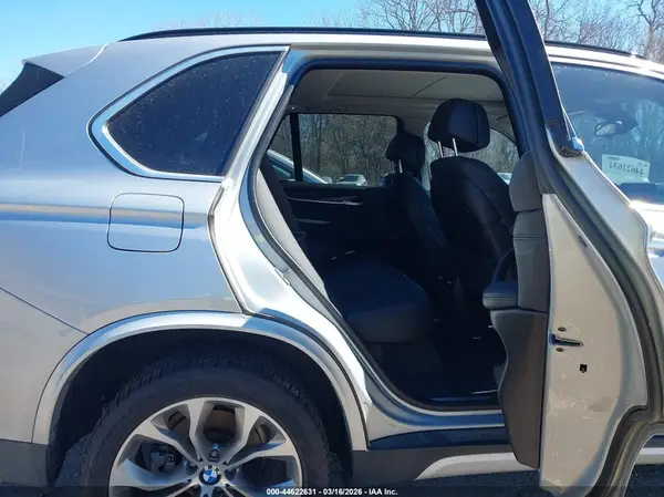 5UXKR0C51G0S91008 2016 BMW X5 - Image 8