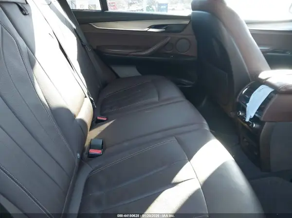 5UXKR0C51G0U08635 2016 BMW X5 - Image 8