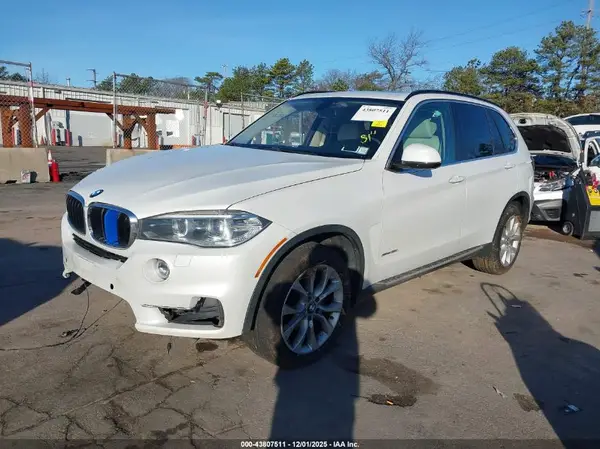 5UXKR0C51G0U11261 2016 BMW X5 - Image 2