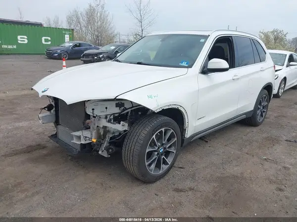 5UXKR0C51G0U49086 2016 BMW X5 - Image 2