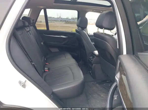 5UXKR0C51G0U49086 2016 BMW X5 - Image 8