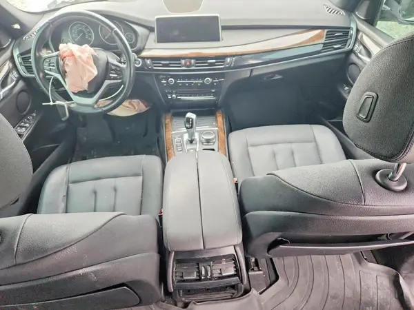 5UXKR0C51H0U50417 2017 BMW X5 - Image 8