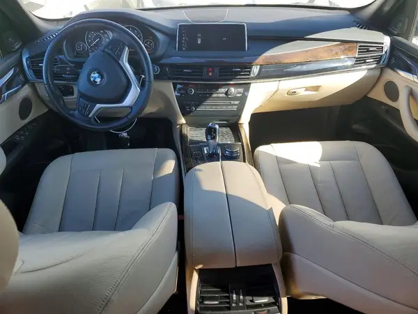 5UXKR0C51H0U52085 2017 BMW X5 - Image 8