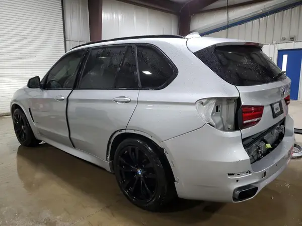 5UXKR0C51H0U53365 2017 BMW X5 - Image 2