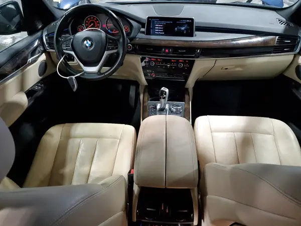 5UXKR0C51H0V65910 2017 BMW X5 - Image 8
