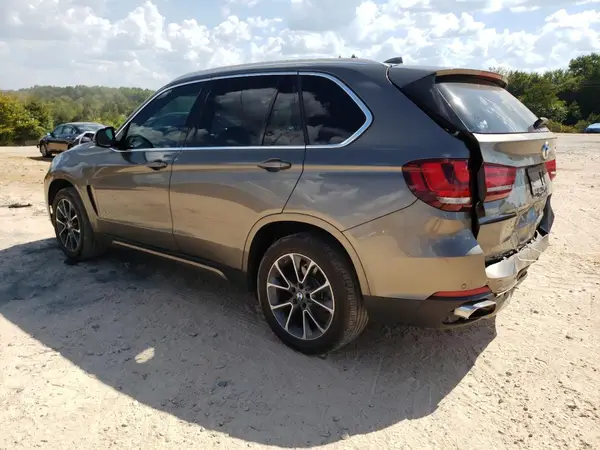 5UXKR0C51J0X85523 2018 BMW X5 - Image 2