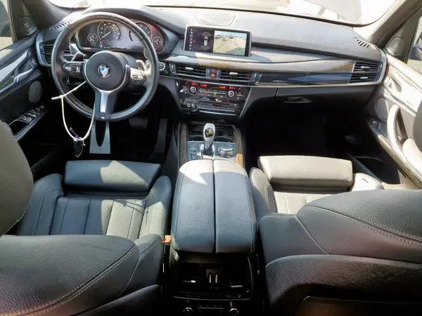 5UXKR0C51J0X86087 2018 BMW X5 - Image 8