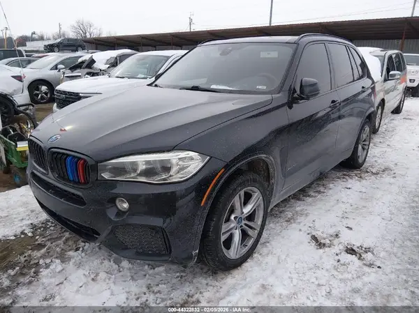 5UXKR0C51J0X87546 2018 BMW X5 - Image 2