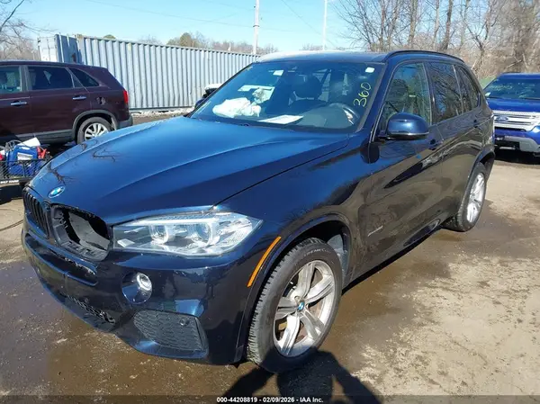 5UXKR0C51J0X88177 2018 BMW X5 - Image 2