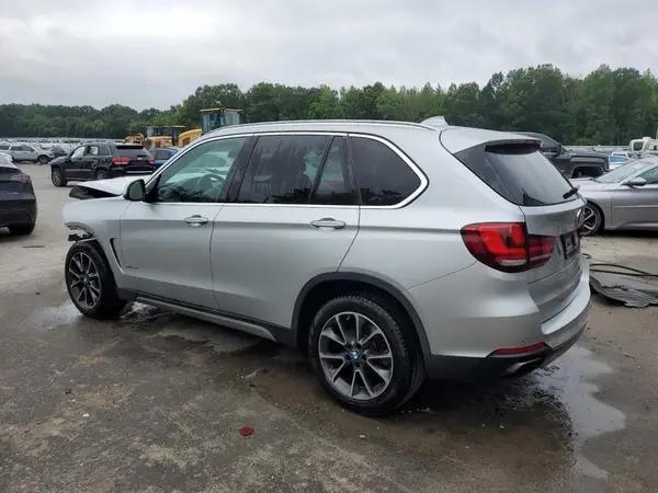 5UXKR0C51J0X88194 2018 BMW X5 - Image 2