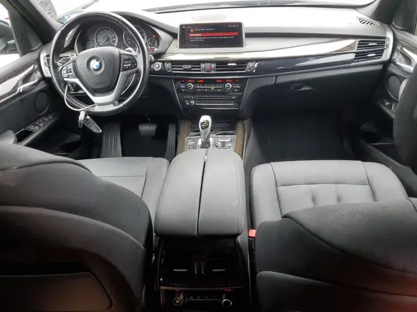 5UXKR0C51J0X88194 2018 BMW X5 - Image 8