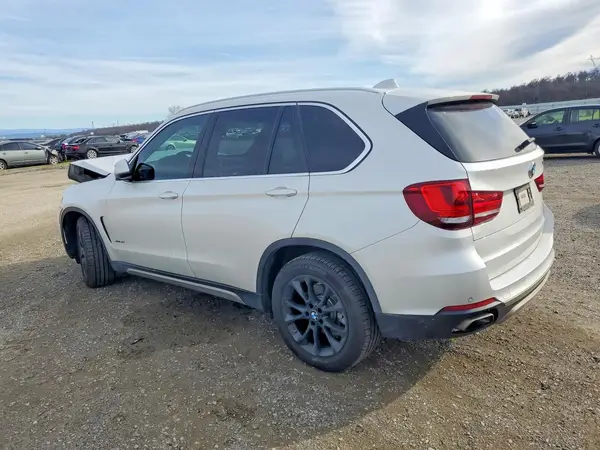 5UXKR0C51J0X91161 2018 BMW X5 - Image 2