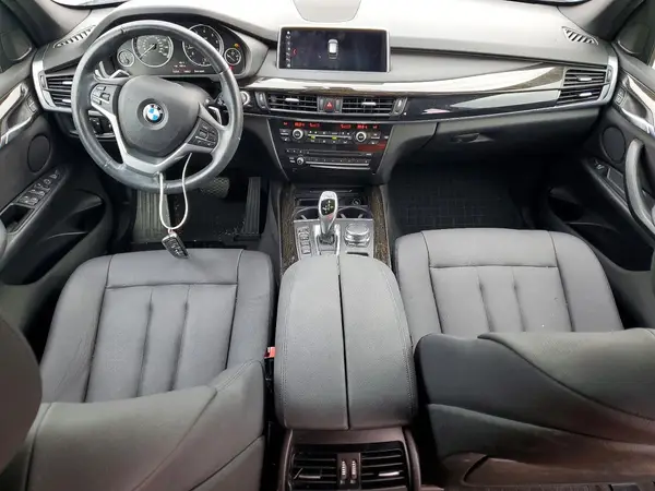 5UXKR0C51J0Y04359 2018 BMW X5 - Image 8
