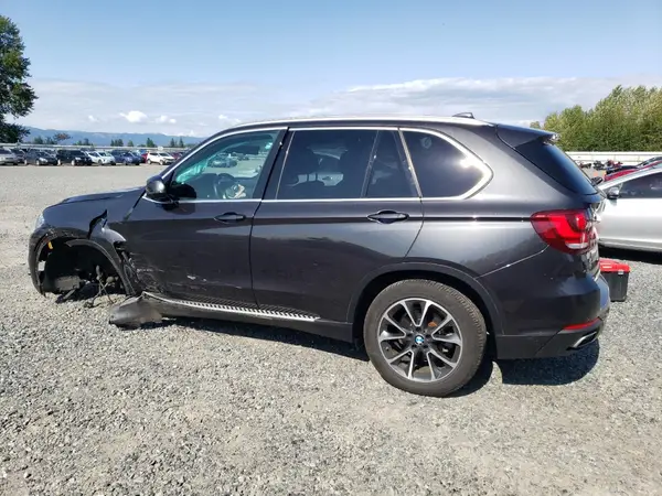 5UXKR0C51JL071227 2018 BMW X5 - Image 2