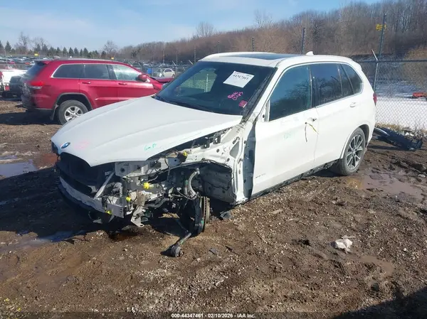 5UXKR0C51JL073513 2018 BMW X5 - Image 2