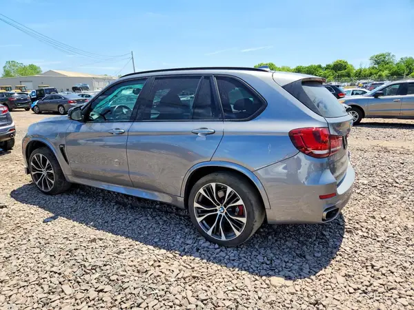 5UXKR0C51JL075150 2018 BMW X5 - Image 2
