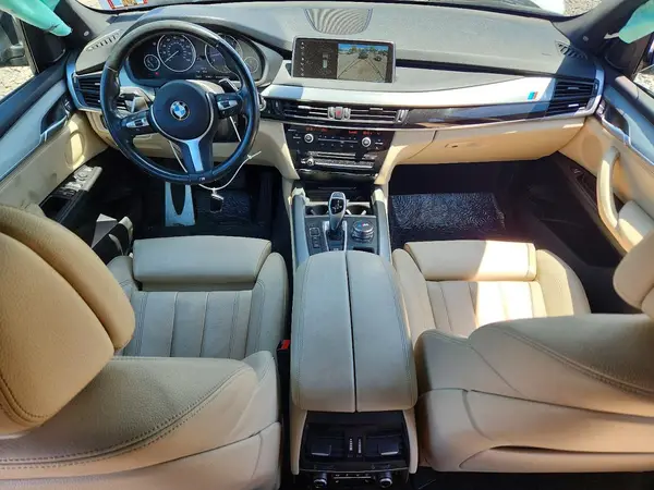 5UXKR0C51JL075150 2018 BMW X5 - Image 8