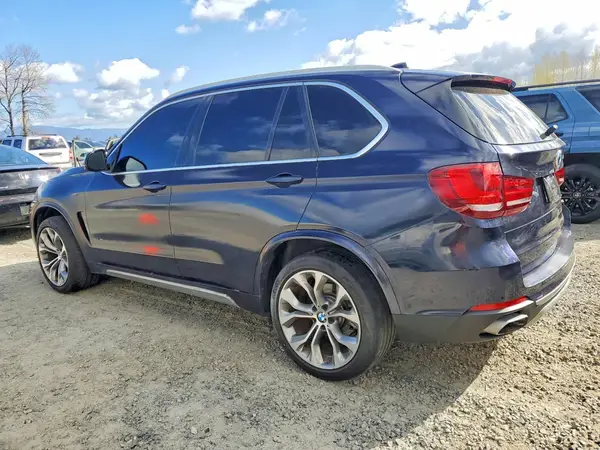 5UXKR0C51JL076847 2018 BMW X5 - Image 2