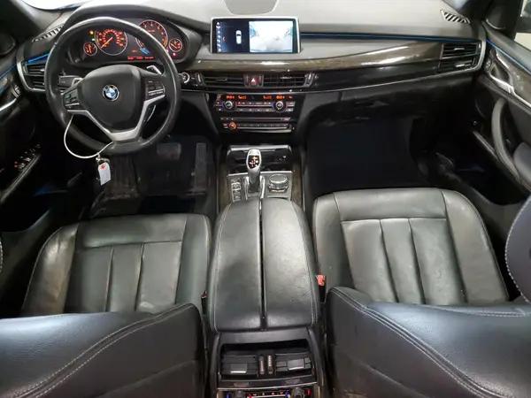 5UXKR0C51JL077030 2018 BMW X5 - Image 8