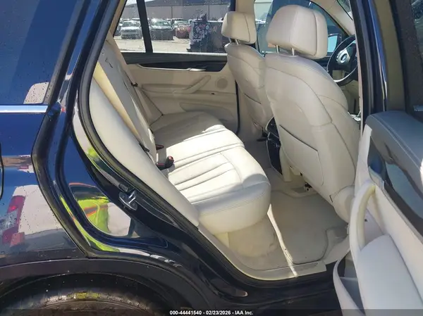 5UXKR0C52G0P23637 2016 BMW X5 - Image 8