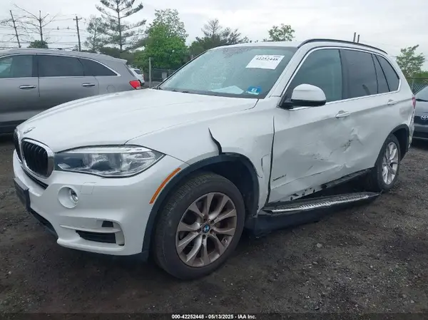 5UXKR0C52G0P23718 2016 BMW X5 - Image 2