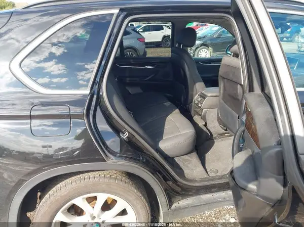 5UXKR0C52G0P25467 2016 BMW X5 - Image 8