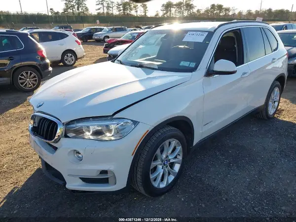 5UXKR0C52G0P26537 2016 BMW X5 - Image 2