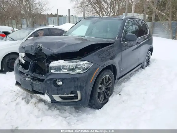 5UXKR0C52G0P26618 2016 BMW X5 - Image 2