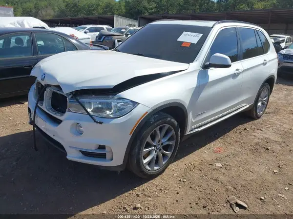 5UXKR0C52G0P28577 2016 BMW X5 - Image 2