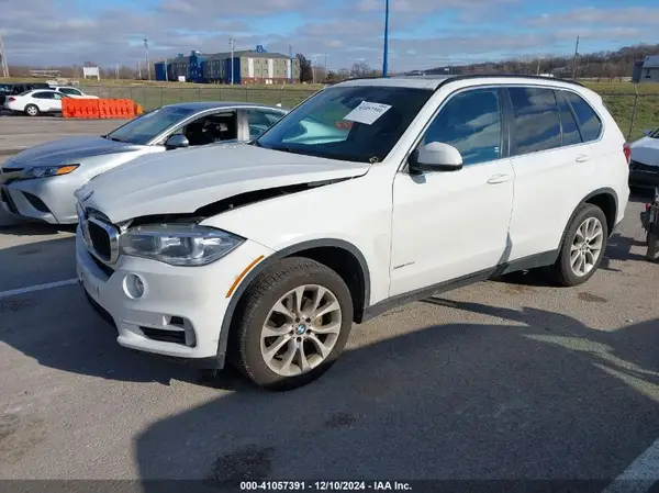 5UXKR0C52G0P29633 2016 BMW X5 - Image 2