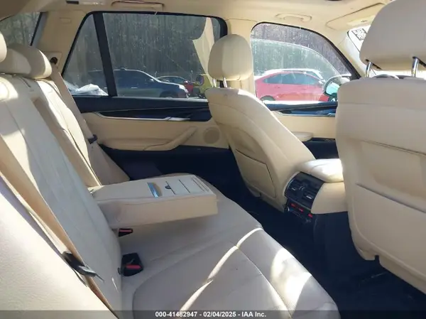 5UXKR0C52G0P31186 2016 BMW X5 - Image 8