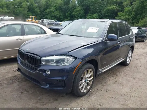 5UXKR0C52G0P32077 2016 BMW X5 - Image 2