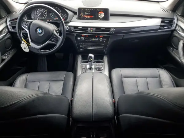 5UXKR0C52G0P33567 2016 BMW X5 - Image 8