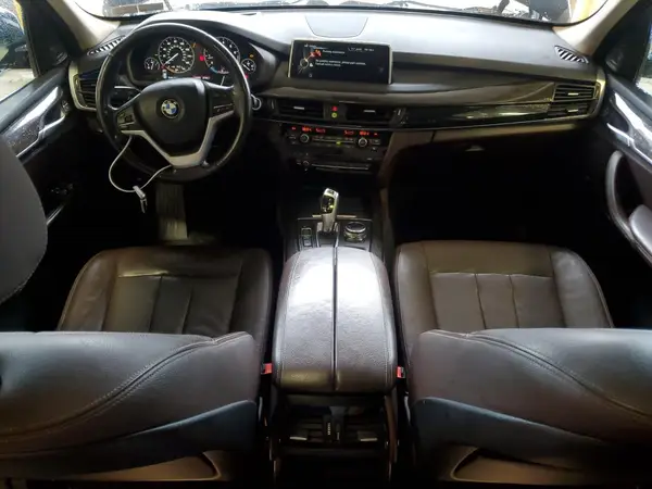 5UXKR0C52G0P34377 2016 BMW X5 - Image 8