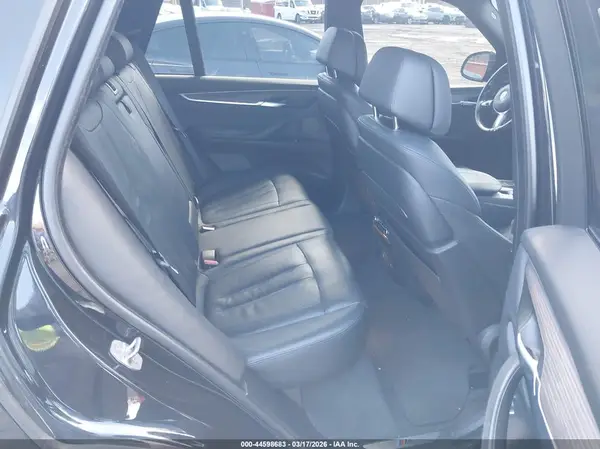 5UXKR0C52G0S92670 2016 BMW X5 - Image 8