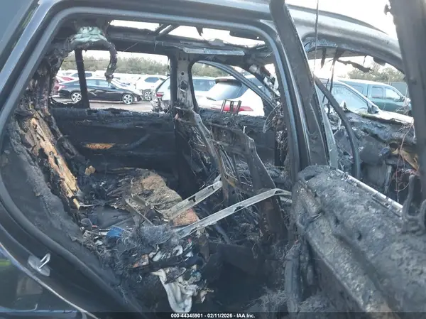 5UXKR0C52G0S93852 2016 BMW X5 - Image 8